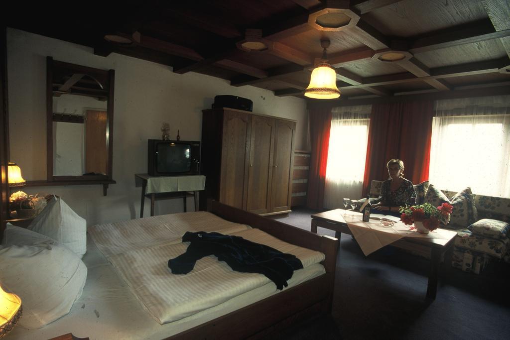 Hotel Gasthof Traube Hopfgarten im Brixental Zewnętrze zdjęcie